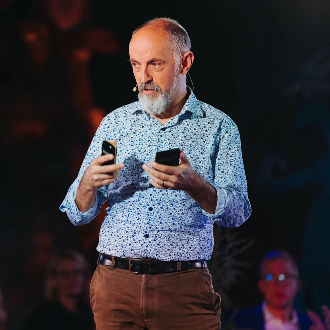 Steve Rawling speaking on stage
